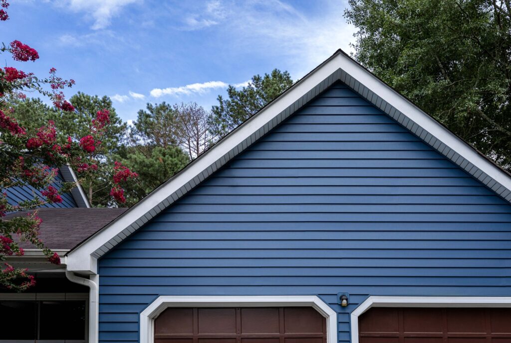 A home with vinyl siding as the chosen siding options.